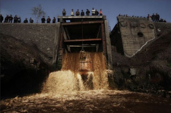 Ścieki z huty Anyang Ścieki z huty Anyang