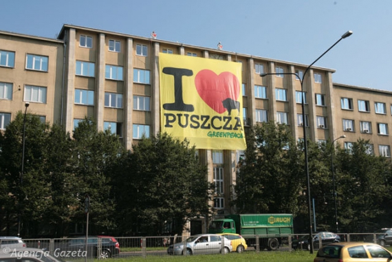 Transparent na budynku Ministerstwa Środowiska