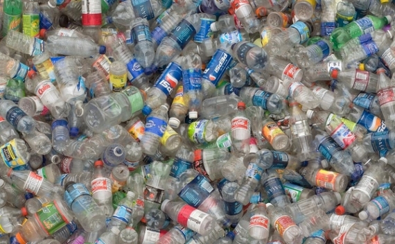 plastikowe-butelki-9c