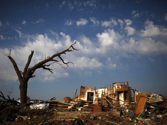 Tornado w Joplin Tornado w Joplin