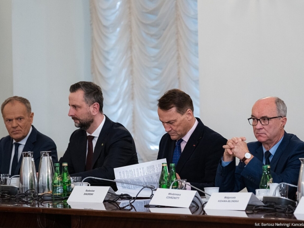 Przedstawiciele rządu Polski podczas posiedzenia Rady Bezpieczeństwa Narodowego w 2026 r. Zdjęcie: Sejm RP.