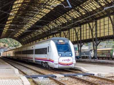 Pociąg hiszpańskiego przewoźnika Renfe