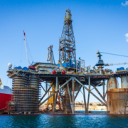 Platforma wydobywcza. Źródło: Canva.