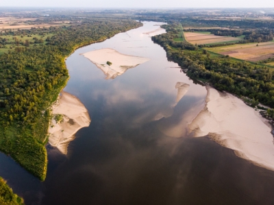 Wisła pod Annopolem. Źródło: Piotr Bednarek, CC BY-SA 4.0, Wikimedia Commons.
