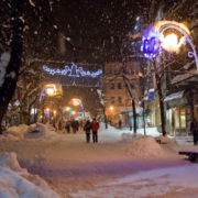 Krupówki w Zakopanem.